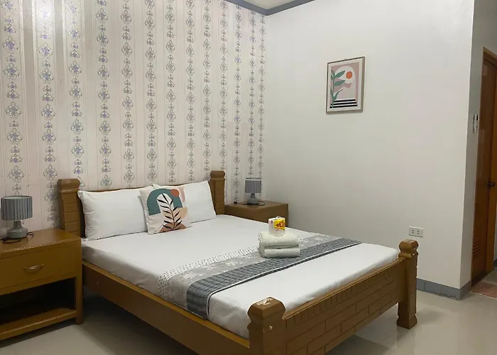 Elen - Island Air-conditioned Room2 Malapascua